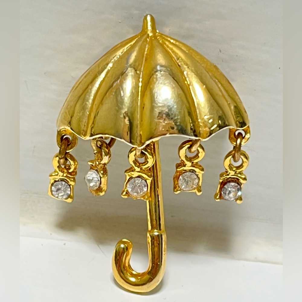Vintage Gold Umbrella Brooch with Diamond Raindrops